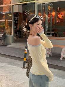 不对称肩长袖 T 恤，性感设计，修身剪裁，不对称下摆女式上衣 - 黃色 - 查看 8