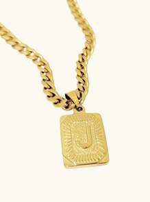 1pc Fashion Punk Geometric Pattern Titanium Steel 26 Initial Letter Men's Necklace, Surname/Name Pendant, Suitable For Daily Wear And Boyfriend Birthday Gift