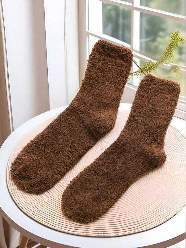 2 Paar Damen Kuschelige Korallen Fleece Dicke Winter Kniestrümpfe - Warm, Weich und Flauschig für Zuhause & Schlaf, Flauschige Socken