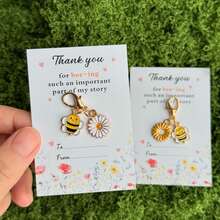 10pcs "Thank You For Being Such An Important Part Of My Story" Encouragement Card With Bee And Daisy Flower Keychain Set, Perfect Inspirational Gift For Family, Teachers, And Team Members - Multicolor - View 11