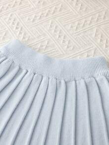 女孩蝴蝶刺绣套装，时尚设计开衫和百褶裙两件套，优雅秋冬毛衣夹克和裙子 - 白色 - 查看 6