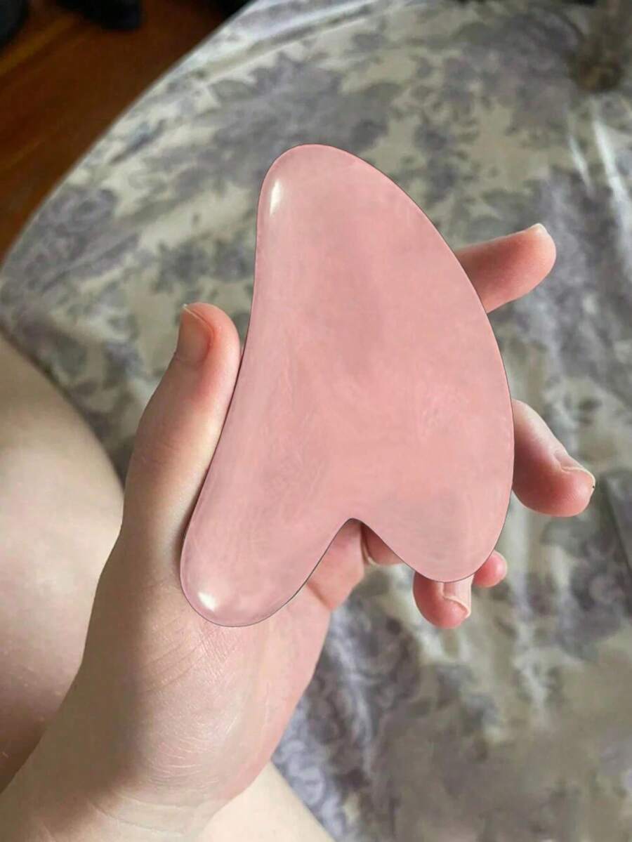 1 件树脂刮痧板面部眼部身体按摩工具，心形刮痧工具用于面部按摩，便携式肌肉放松按摩板，刮痧面部工具 - 面部按摩工具 - 光滑刮痧工具用于面部身体减少浮肿 - 按摩刮痧板心形物品刮痧面部工具用于面部刮痧，紧致皮肤按摩刮痧，美容工具用于身体眼部颈部按摩器