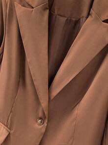 女士优雅长袖尖领西装外套，聚酯纤维面料，纽扣细节，常规版型和长度，无弹力设计 - 棕色 - 查看 11