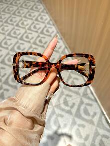 1pc Women's Fashion Hollow Frame Eyeglasses - Clear - View 11