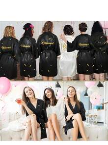 一件金色字母睡袍，新娘及伴娘首字母睡袍，新娘派对准备服，婚礼仪式及宴会配饰，女士春夏伴娘睡衣，新娘礼服，单身派对刺绣睡袍，新娘睡袍，婚礼派对用品，户外婚礼，节日派对用品，浴室装饰，返校季 - 白色Bride - 查看 5