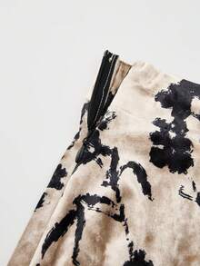 EARO 时尚杏色丝绒印花休闲简约日常百搭高腰显瘦弹力腰及膝A字裙，优雅品质，秋冬春季 - 杏色 - 查看 4