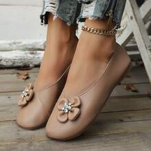 Mocassins pour femmes, chaussures plates, confortables et élégantes avec un tissu intégré de fleurs en strass, nœud papillon