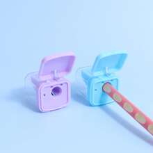 1pc Macaron Color Mini Portable Flip-Top Plastic Pencil Sharpener, Random Style