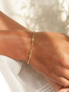 定制多品牌手链，个性化 1-4 个名字手链，儿童名字手链，情侣名字手链，个性化不锈钢可调节串饰手链，定制黄金品牌珠宝情侣纪念礼物生日礼物，时尚，秋季时尚，复古，男女通用，简约，休闲，时尚定制，个性化