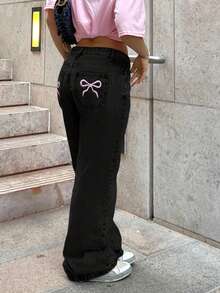 Quần jeans nữ ống đứng màu sáng cổ điển với túi sau thêu họa tiết, thích hợp mặc hàng ngày, màu đen mùa xuân. - màu đen - Xem 4