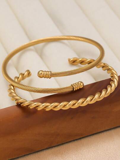 Pulseira Elegante e da Moda de Aço Inoxidável Torcido para Mulheres, Versátil para Múltiplas Ocasiões, Empilhável, Também Adequada como Presente para Amigos