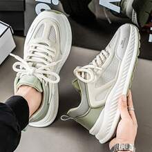 Zapatos de malla hueca transpirables de primavera para hombre, zapatos deportivos casuales, zapatos deportivos para correr con aumento de altura que combinan con todo - Verde - Ver 7