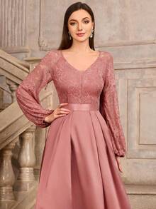 MIUSOL Đầm dạ hội maxi cổ chữ V sâu, ren hoa, phối màu tương phản, chất liệu satin, tay phồng. - Bụi hồng - Xem 9