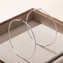 1 par de pendientes de aro grandes y sencillos de acero inoxidable, aptos para uso diario - Plateado - Ver 5