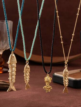 1件夏季时尚海洋系列精致金鱼和小鱼吊坠项链，18k镀金。不易氧化，非常适合休闲装、旅行装、海滩出游、情人节休闲装，也适合海滩度假和日常佩戴。女士珠宝。