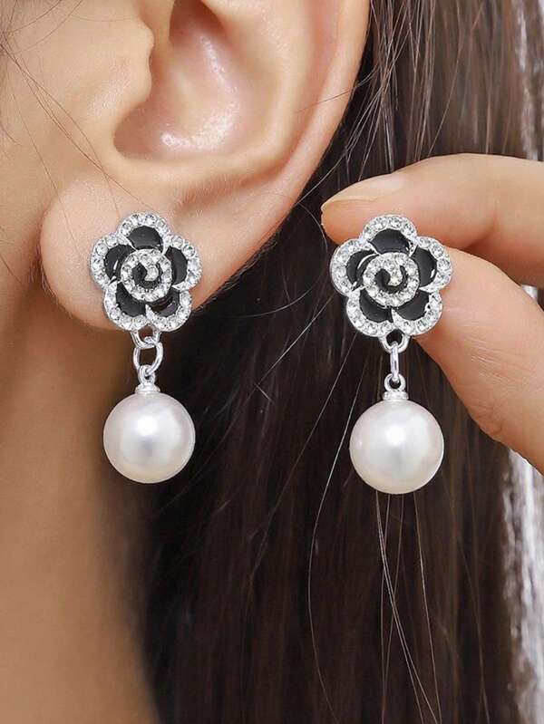 1 Pair Minimalist Black Rose Faux Pearl Flower Stud Earrings, Elegant & Sophisticated Floral Earrings For Women, Suitable For Daily Wear And Festivals