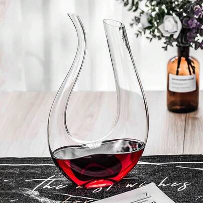 Gr8 Home Wine Decanter U-Shape Blown Glass Aerating Red Wine Carafe Pourer Dispenser 1.5L
