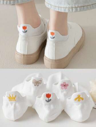 5 Pairs Embroidered Breathable Mesh White Socks For Women, Short Socks With Crown & Heart Design, Cute & Simple Japanese Style Shallow Boat Socks For Students