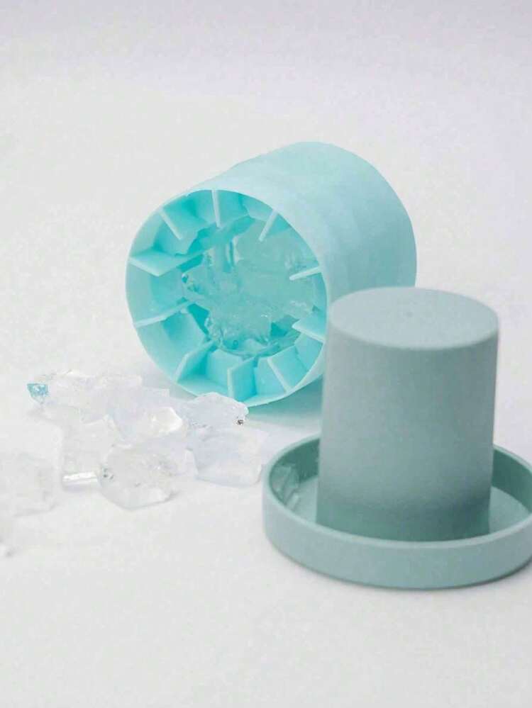 1 khay silicon dễ tháo rời, có thể tạo ra những viên đá hình dạng hoàn hảo - Chứa được 40-60 viên đá! Đây là vật dụng không thể thiếu trong nhà bếp, tuyệt vời cho Giáng sinh, các bữa tiệc và lễ hội, cũng như mùa tựu trường. - Nhiều màu - Xem 5