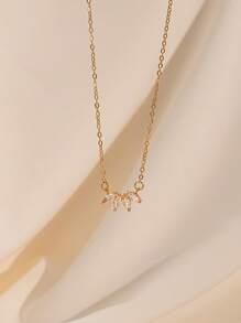 1 件皇冠花朵吊坠项链 - 榄尖形 CZ 簇镶于弧形金链上，优雅的花卉个性女士珠宝