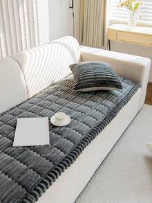 1件加厚深灰色羊毛沙发套，保暖柔软，可作毯子或披肩使用，四季皆宜，可机洗手洗，防尘防污，是保护宠物家具的理想之选，非常适合日常使用、秋季装饰、房间装饰、返校季，适用于2/3/4座沙发（多种尺寸可选）。 - 深灰色 - 查看 3