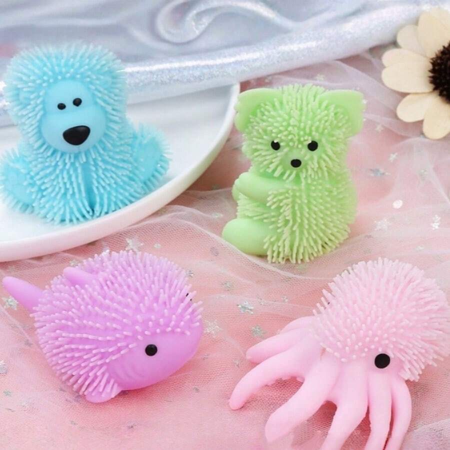 1/4/8 pezzi Palline sensoriali colorate a forma di animali, giocattoli a simulazione di animali con peli lunghi, giocattoli antistress, giocattoli carini a forma di animali come bomboniere, giocattoli antistress e sensoriali per borsette, bomboniere, giocattoli da schiacciare, giocattoli fidget, regali per feste di compleanno, riempitivi per sacchetti regalo, riempitivi per piñata, per Natale, Ognissanti, San Valentino, Capodanno, regali per carnevale, colore casuale