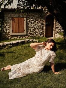 Anewsta 优雅纹理杏色短袖圆领连衣裙，春夏 - 查看 1