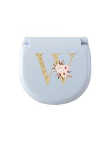 1个蓝色缝纫工具盒，金色三花字母图案，金色A-Z字母图案，缝纫初学者完美礼物：1套便携式迷你缝纫工具包 - 可折叠，DIY缝纫用品和配件，适合旅行者和应急衣物收纳，迷你针盒，便携式小型针包，缝纫工具组合套装，适合酒店、宿舍、学校必备