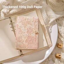 1 Pieza Diario con tapa dura A5A6 con hojas sueltas que se pueden desprender y cuaderno de notas. La portada tiene un diseño en relieve y un diario creativo. El tema es el lirio, la hortensia y la mariposa con línea dorada. Hay tres diseños de papel de escritura: páginas en blanco, páginas con cuadrícula y páginas con líneas horizontales. Es muy adecuado para escribir, tomar notas y hacer manuales.