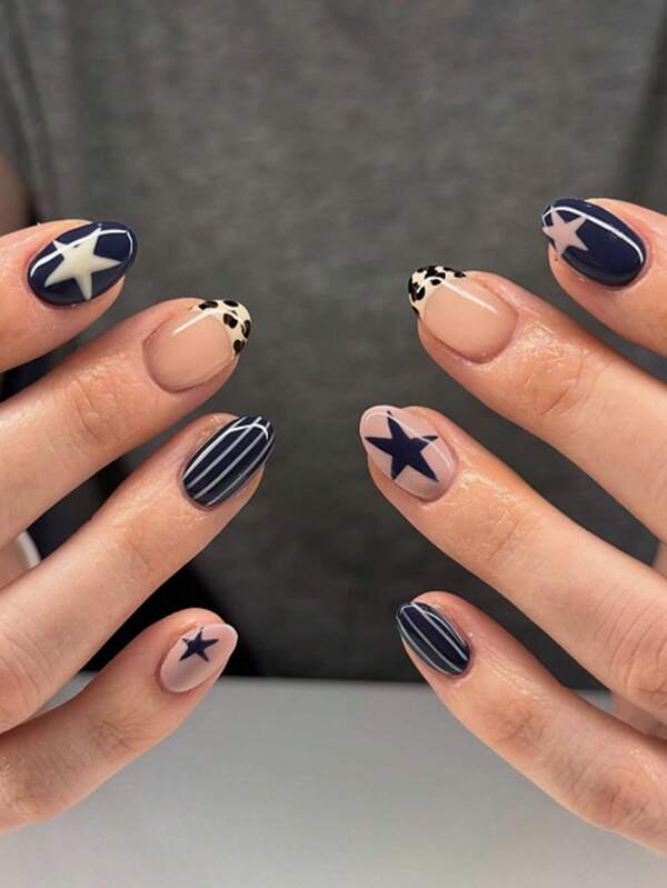 24pcs Short Oval Press On Nails Leopard French Tip Nails With Dark Blue Star Design Vintage Style Full Cover Summer Nails Art For Women Girls Daily Dating Party Wear