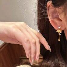 18K镀金锆石百合花优雅水滴长耳环，适合女性日常佩戴 - 金色 - 查看 4