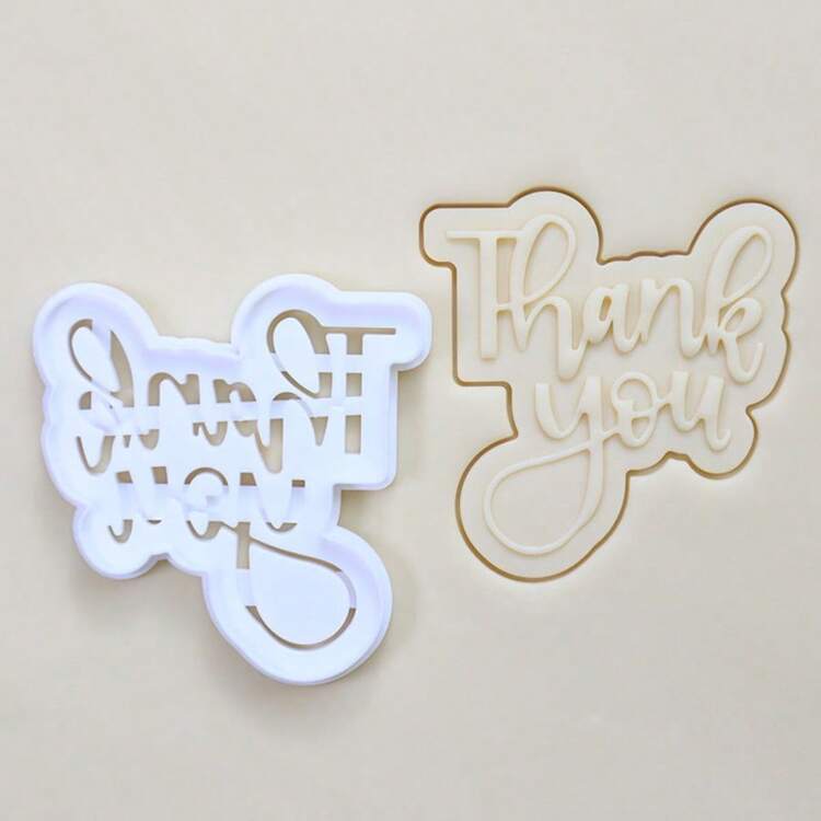 1 件 Baby & Love、Thank You、Mr.&Ms. 英文字体塑料饼干模具，适用于饼干切割，易于塑形和脱模，是厨房烘焙的好工具 - 白色 - 查看 6