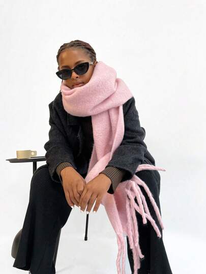 1pc Women's Fluffy Long Solid Color Scarf, Warm Neck Wrap For Winter, Black Oversized Thick Shawl Scarf With Tassels, Thick Knitted Tassel Shawl