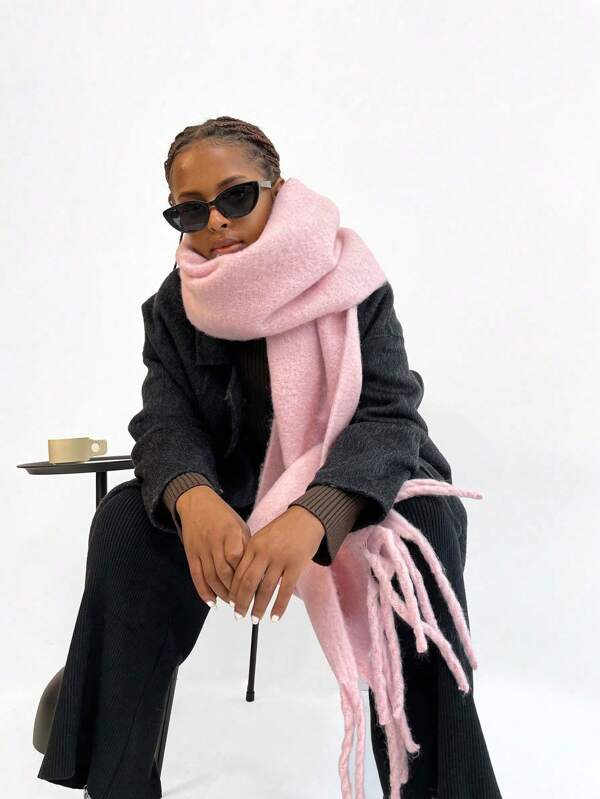1 pieza Bufanda larga y esponjosa de unicolor para mujer, cálido chal de cuello para el invierno, chal grueso y oversize con flecos, chal de punto grueso con flecos