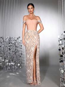 奢华闪亮厚水晶钻石亮片透视网纱长裙，单肩领口设计，性感紧身剪裁，适合婚礼伴娘礼服、女士明星正式晚宴、节日派对等场合。