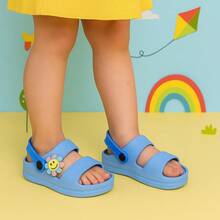 Babuche Sandalia Infantil Menina e Menino Flor Azul e Verde Confortável Antiderrapante Leve Divertido Calce Fácil - Azul - Visão 2