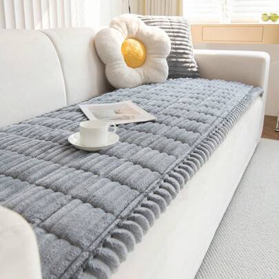 1pc Soft Plush Sofa Cover, Light Gray Color, Warm And Cozy, Can Be Used As Blanket Or Throw, Suitable For All Seasons, Machine Washable And Hand Washable, Dust And Stain Resistant, Ideal Protective Cover For Pet Furniture, Great For Daily Use, Autumn Decor, Room Decor, Back To School, Fits 2/3/4 Seater Sofa (Multiple Sizes Available)