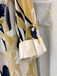 女士休闲长袖树叶印花衬衫，前襟纽扣开合，带口袋，卷边袖口，翻领设计，适合秋、冬、春季穿着。 - 黃色 - 查看 9