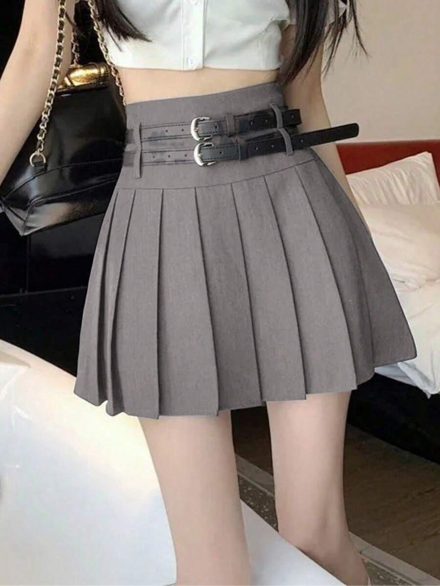 "Pleated Skirt. Classic And Super Versatile. Has Lining At The Bottom." - Light Grey - View 1