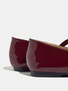 女士平底鞋，易于穿着，优雅低跟，百搭时尚闪亮红色方头玛丽珍芭蕾平底鞋，配有松紧带，适合圣诞节 - 酒紅色 - 查看 10