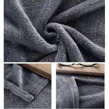 1 manta de franela acolchada súper suave para sofá o dormitorio, cálida, acogedora y liviana, adecuada para dormir, ver películas, sofá, manta acogedora y cálida en otoño e invierno, lavable a mano o a máquina. - Gris Oscuro - Ver 5