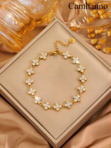 Camhanno 1 Pc Elegant And Exquisite Stainless Steel Bracelet, Creatively Designed With Four Leaf Flowers, Perfect Holiday Gift