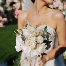 Handheld Artificial Rose Bouquet, White And Champagne, Bridal And Bridesmaid Decoration (White/Champagne, Regular Size) - Many - View 1