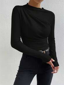 Maglia a maniche lunghe in maglia nera da donna, con dettagli plissettati, collo alto, vestibilità regular, tessuto in maglia da 120g