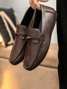 Men's Loafers Classic Fashion Comfortable Formal Shoes, Slip-On Lightweight Moccasins Penny Loafers, Men's Casual Shoes Suitable For Valentine's Day, Outing, Party (Loafers Run Small, Customers With Large Feet Are Advised To Order One Size Up)