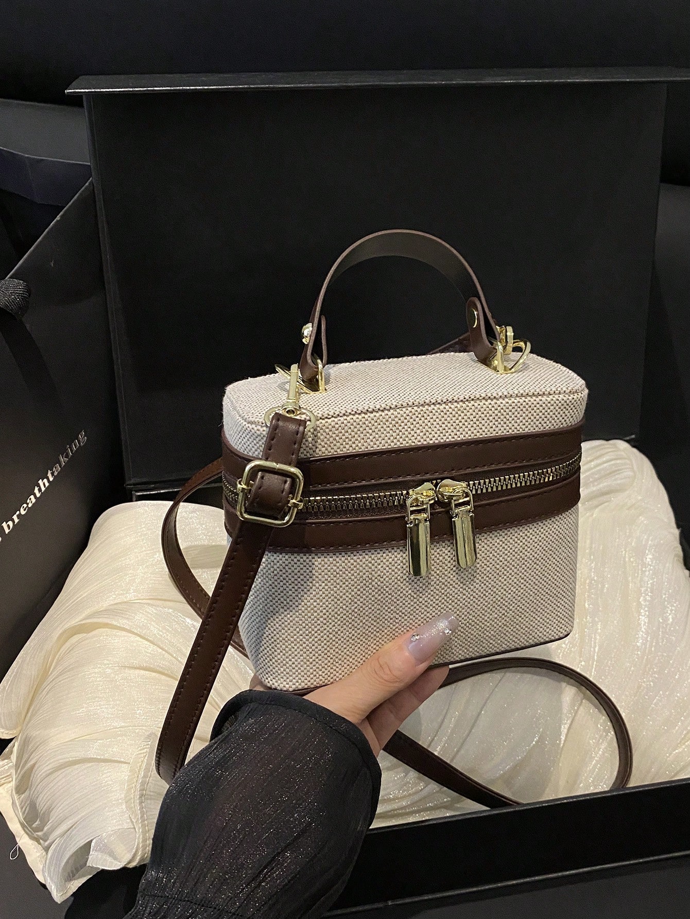 حقيبة يد صغيرة بلوك لوني عتيق بسيط، حقيبة كتف للنس...