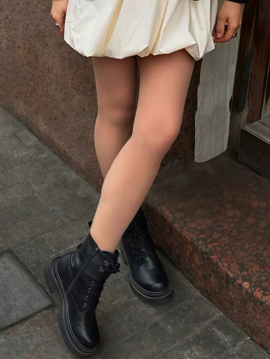 1 قطعة جوارب نسائية أنيقة وعملية وجذابة من الحرير الناعم