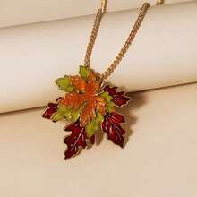 1pc Vintage Maple Leaf Enamel 3D Necklace, Fashionable And Versatile Sweater Chain