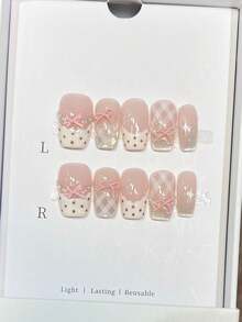 10 piezas de uñas postizas de alta calidad con diseño de diamante rosa pintado a mano, uñas con lazo 3D, uñas postizas cortas, uñas postizas blancas, diseño sencillo, uñas postizas de cobertura completa, uñas Y2K, uñas en relieve, suministros para uñas