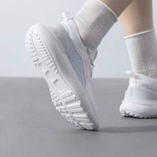 Under Armour HOVR Phantom 3 SE 女子跑步鞋夏季新休閒鞋 - 白色 - 查看 9